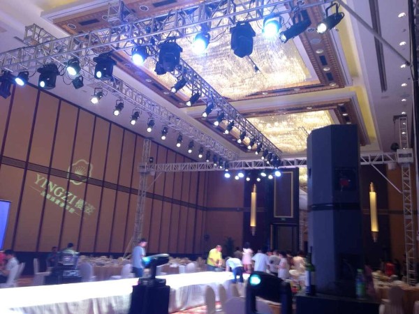 商場舞臺搭建：城市商業(yè)空間的活力引擎