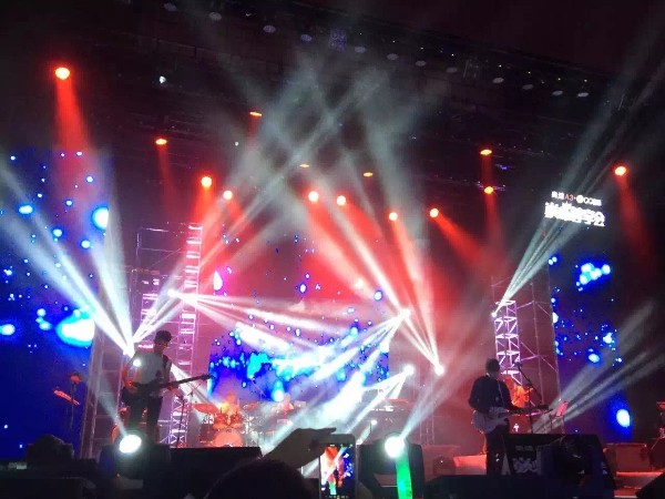 掌握燈光設備租賃公司出價，租到更便宜設備