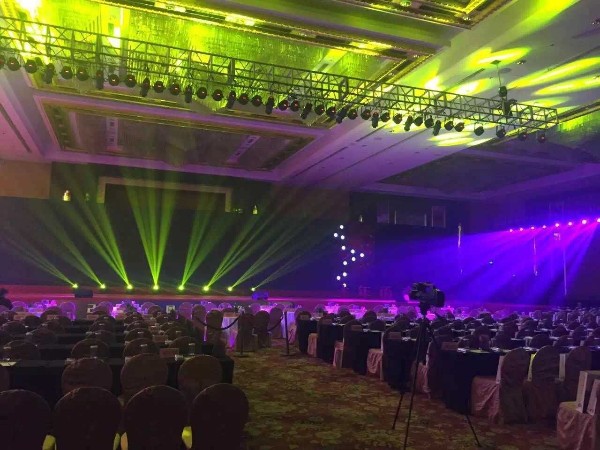 寧波燈光音響租賃設(shè)備價(jià)格對(duì)比哪家實(shí)惠？