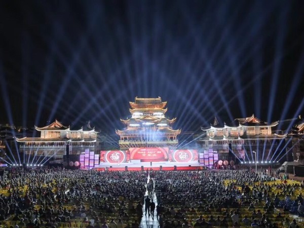 使用寧波燈光租賃設備不掉坑，是否要知坑在哪兒？