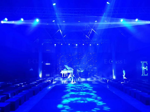 寧波舞臺燈光租賃消費者怎能不考慮這些？