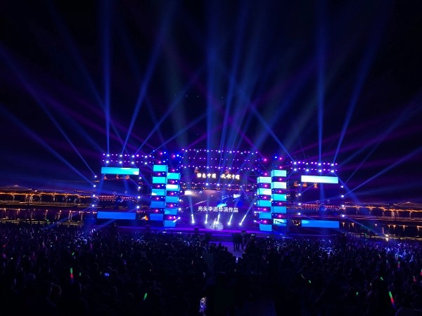 舞臺(tái)設(shè)備租賃安裝施工方案