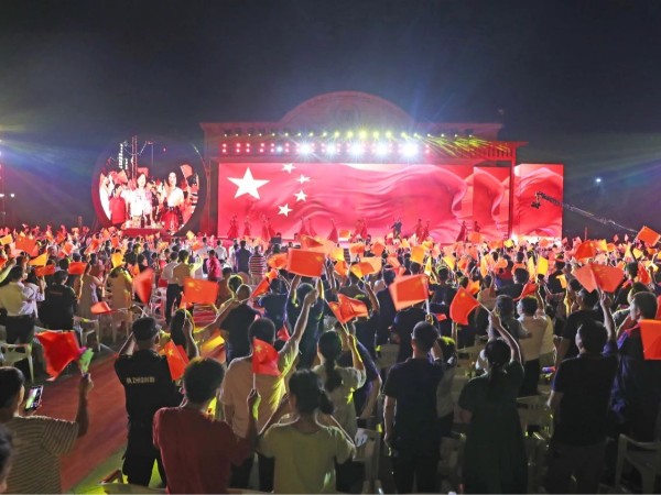 2023萬豐中秋晚會絢麗呈現(xiàn)，燈光設(shè)備租賃服務(wù)是哪家？1