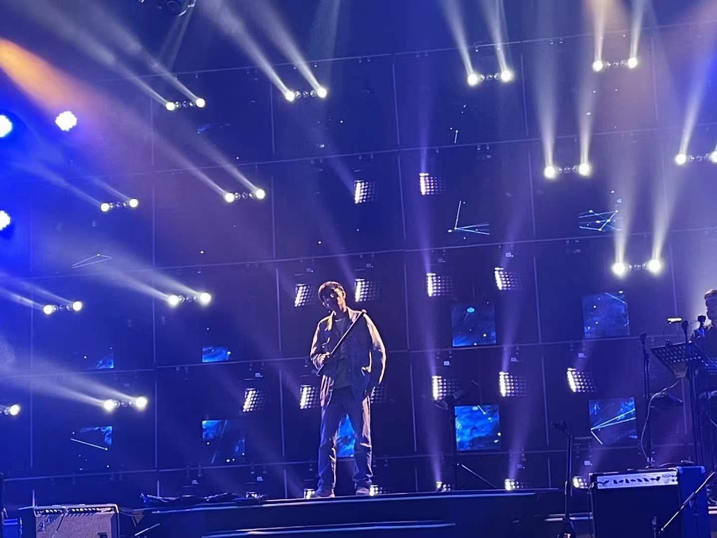 網(wǎng)絡(luò)平臺尋找的燈光租賃企業(yè)如何辨別可靠性？1