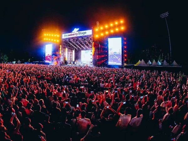 考察企業搭配性價好的舞臺租賃設備