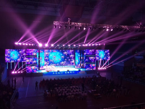 演出千萬場舞臺搭建安全需牢抓以下幾點