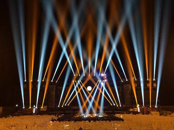 音樂(lè)節(jié)一般需要租賃哪些舞臺(tái)設(shè)備呢？