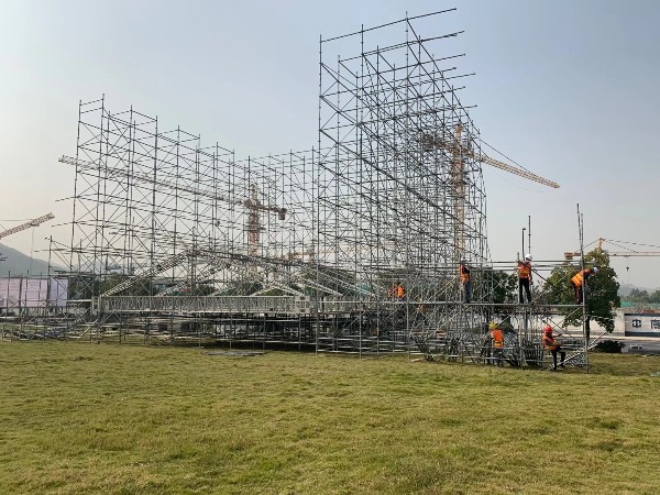 夏日戶外搭建演出舞臺安全措施