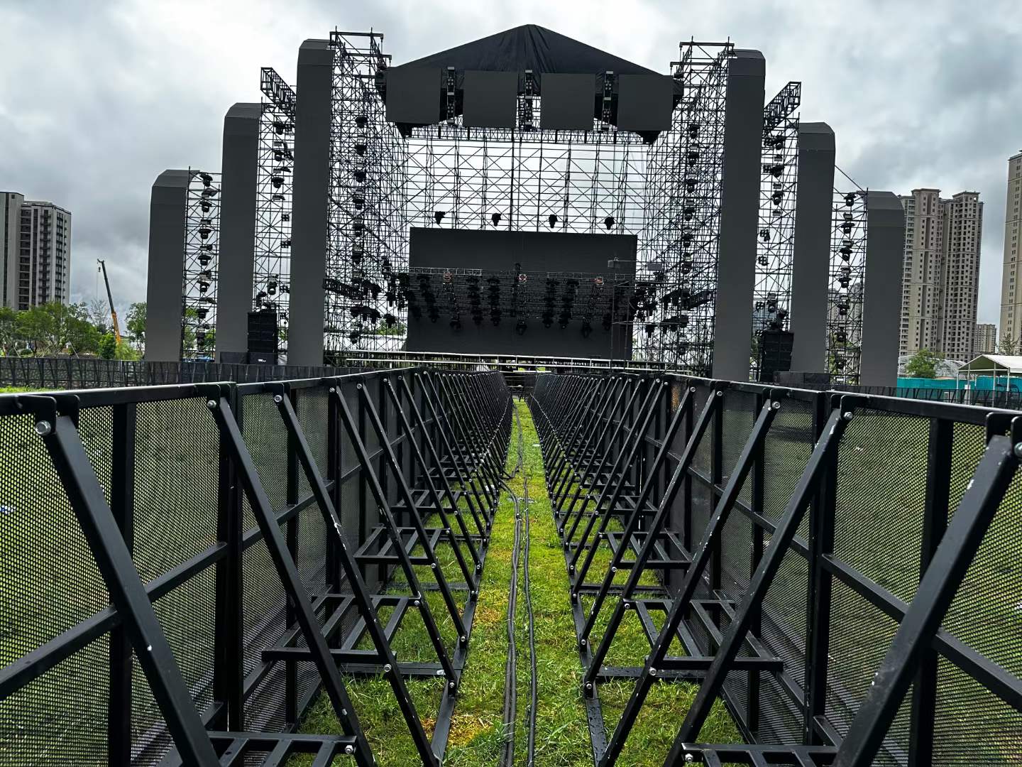 舞臺(tái)租賃設(shè)備安裝施工需從哪些細(xì)節(jié)多加注意呢？