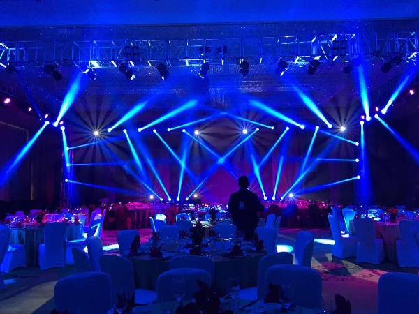 鑫禾舞美告訴你如何租到價格便宜的設(shè)備