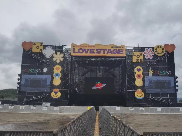 一起來了解怎樣讓我們租到價(jià)格便宜的燈光租賃設(shè)備吧