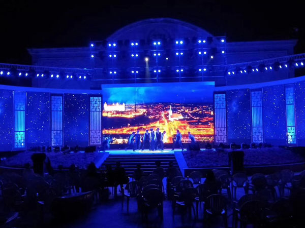 中秋文藝晚會舞臺搭建商家如何選